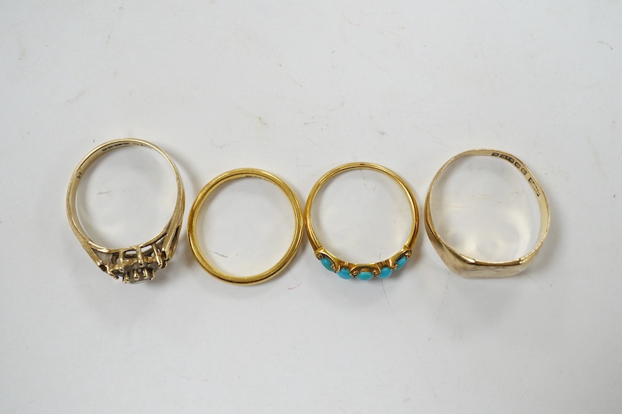 Four assorted rings, including a 22ct gold wedding band, 3.2 grams, two 9ct gold rings including a signet ring and a yellow metal and graduated five stone turquoise set half hoop ring, gross weight 7.3 grams. Condition -